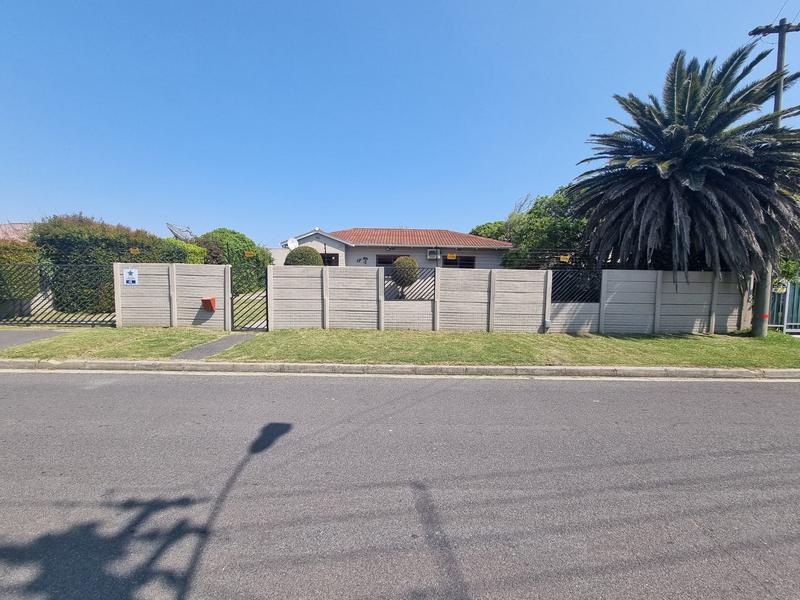 2 Bedroom Property for Sale in Tijgerhof Western Cape